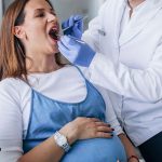 همه چیز در رابطه با کشیدن دندان در بارداری